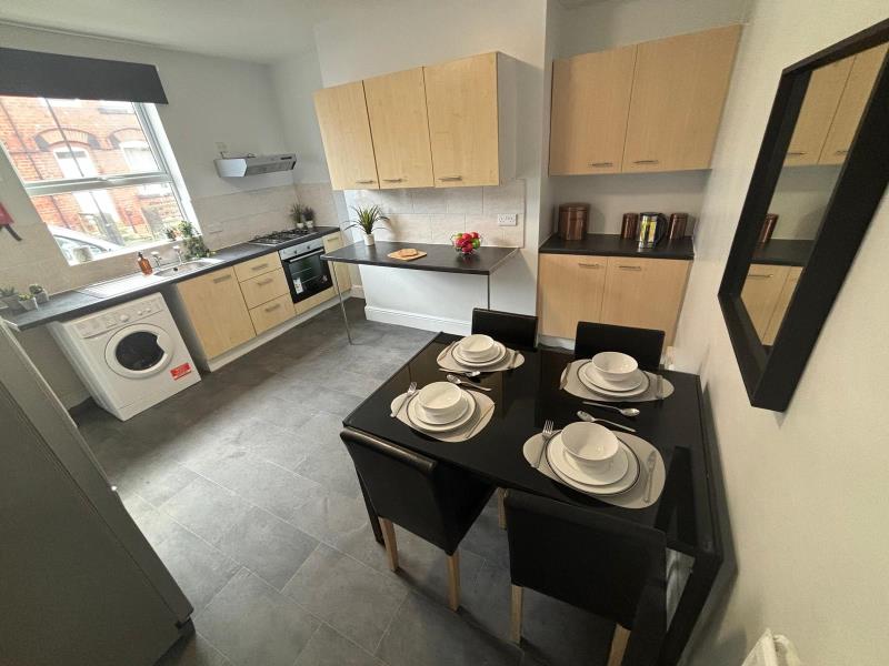 Photo of 2 Granby Grove, LS6 3BE