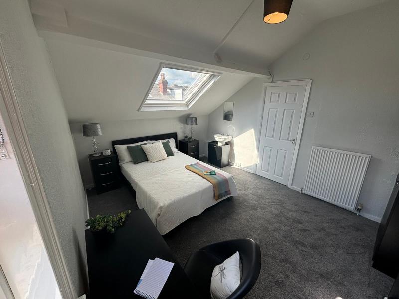 Photo of 2 Granby Grove, LS6 3BE