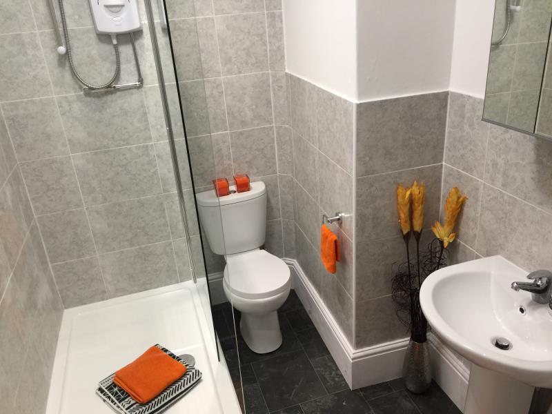 Photo of F6 - 9 North Grange Road, LS6 2BR