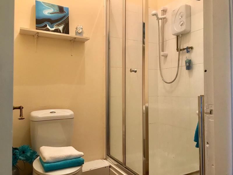 Photo of 180A Woodhouse Lane